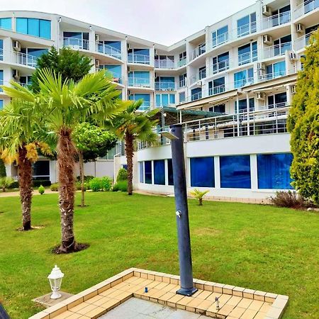 Design Studio In Atlantis Resort&Spa, Burgas Airport Esterno foto